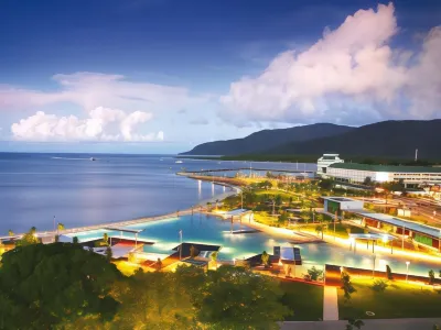 Acacia Court Hotel Hotels in Cairns North
