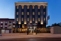 Days Inn by Wyndham Istanbul Arnavutkoy - Bares