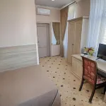 Grand Elets Hotel