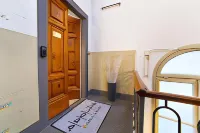 Apollo Guest House - Gästehäuser