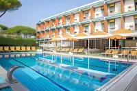 Hotel Palm Beach - 駐車場