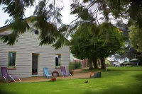 Le Petit Manoir Hotels in Les Andelys