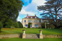 Holbrook Manor & Spa Hotels in 