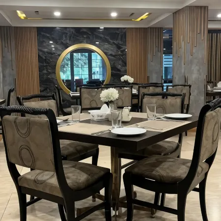 Hotel de Papae Отели рядом с достопримечательностью «Парк Анкара»