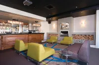 Distinction Palmerston North Hotel & Conference Centre - bar