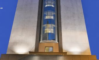 Click Hotel Vadodara 4 Mins Walk for the Railway Station