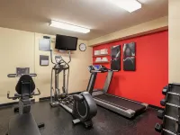 Travelodge Suites by Wyndham Regina / Eastgate Bay Hotel di Regina