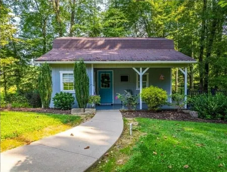 The Blue Door Cottage