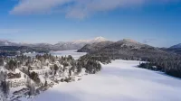 普萊西德湖畔主街旅館