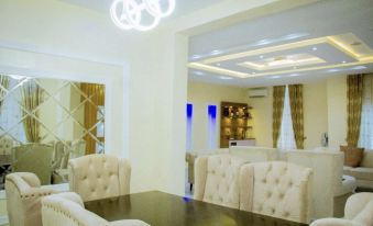 Remarkable 3-Bed Villa in Ajah Ogombo