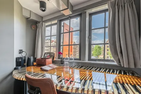 Boutique Hotel the Craftsmen Отели рядом с достопримечательностью «Dageraad Complex»