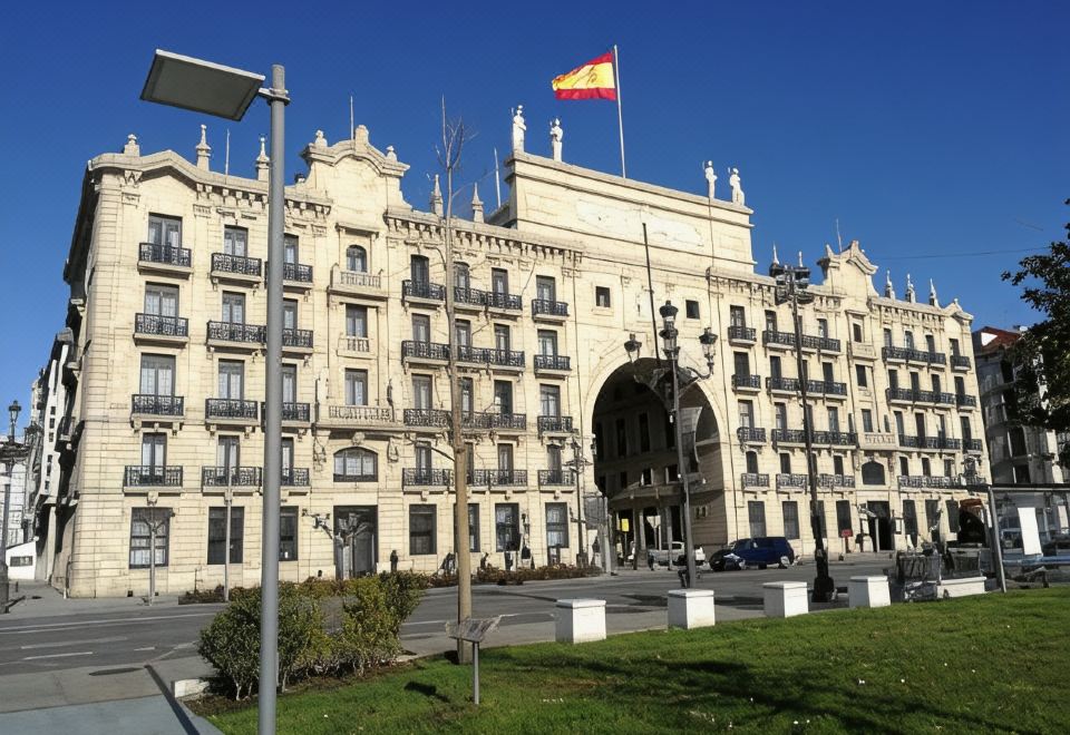 hotel overview picture