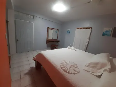 Rachel Land Отели рядом с достопримечательностью «Сплит»