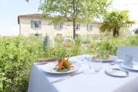 Hôtel Restaurant Le Domaine de Baulieu, Singuliers Hôtels - petit déjeuner