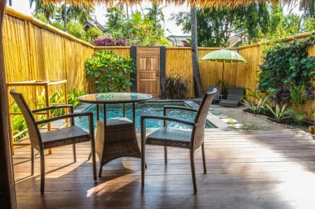 Anahata - Tropical Private Villas Отели рядом с достопримечательностью «Slow Spa»