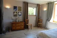 La Halte du Pèlerin Hôtels à : Saint-Marcel-d'Urfé