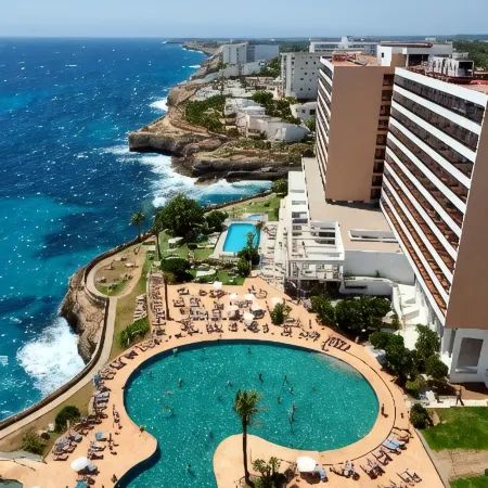Alua Calas de Mallorca Resort