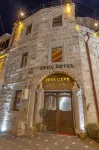 Zeus Cave SUITES