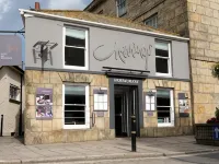 Mannings Hotel Hotels in Truro