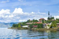 Toba Beach Hotel Hotels in Tomok