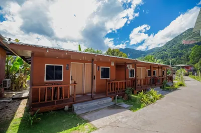 Paya Debloc Village Hotels in Tioman