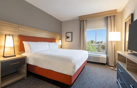 Candlewood Suites 默夫里斯伯勒