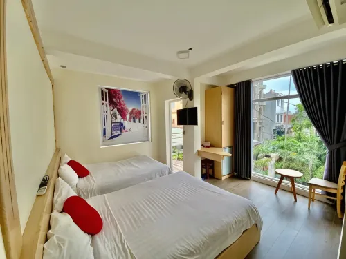 Hue Four Seasons Hotel Hotels in Vy Da