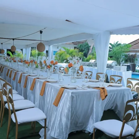 Mowicribs Hotel and Spa