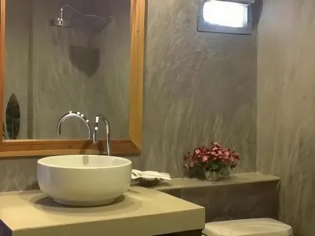 Phutawanchomdow Отели в г. Tha Li