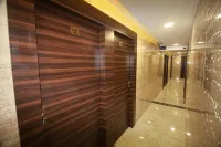 Hotel Alfa International - พร้อมระเบียง