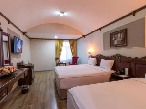 Elruha Hotel