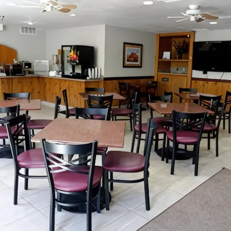 Ruidoso Mountain Inn