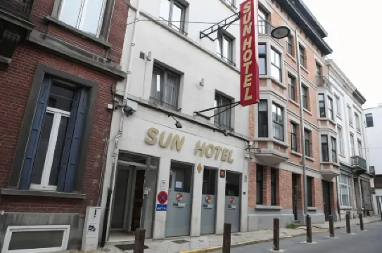 Sun Hotel