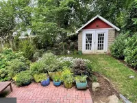 Vintage Retreat: 5 minute walk to downtown, Naval Academy, Stadium and more.