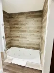The Beaverhead Lodge - Hot Tub
