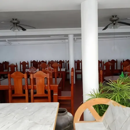 Palm Grove Saud Holiday Complex Hotel