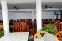 Palm Grove Saud Holiday Complex Hotel