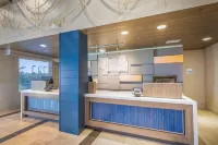 Holiday Inn Express Orange Beach-on the Beach