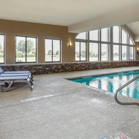 Comfort Suites Near Robins Air Force Base