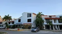 Sina Suites Cancun - Solo Adultos فنادق في كانكون