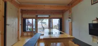 Gyeongju Cheonnyeon Hanok Pension - 家庭旅館