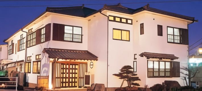 Robatakan Hotels in Kamo District