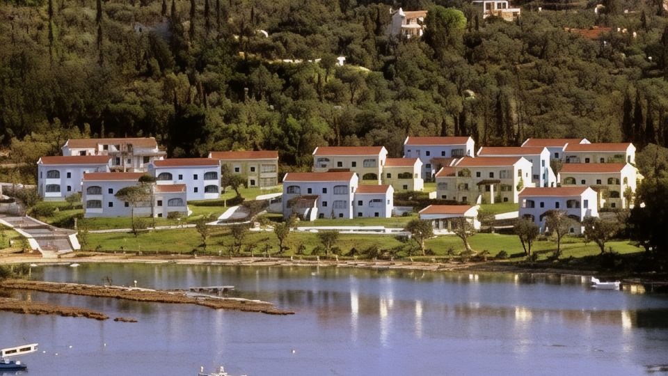 Govino Bay