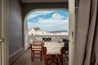 Sunrise Hotel