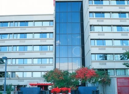 Gateway Hotel and Conference Center