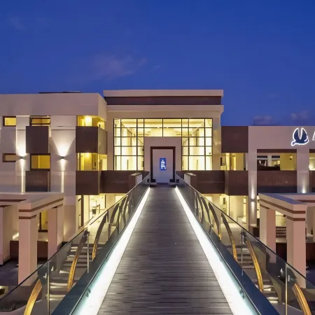 Avra Imperial Hotel