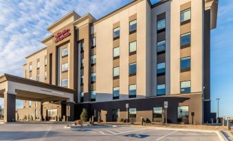 Hampton Inn and Suites Pryor