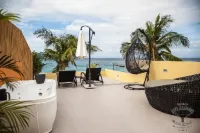 Papa Freds Beach Resort