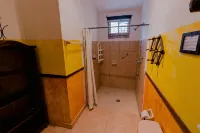 Hacienda Antigua Villa, 50m from Sandy Beach - balcon