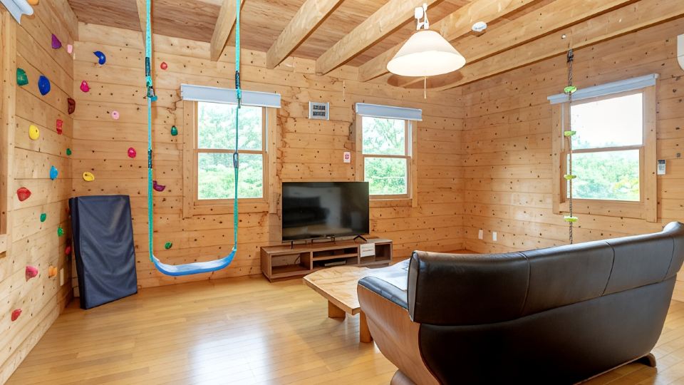 Heart Land Hills in Noto 15 Athletic House